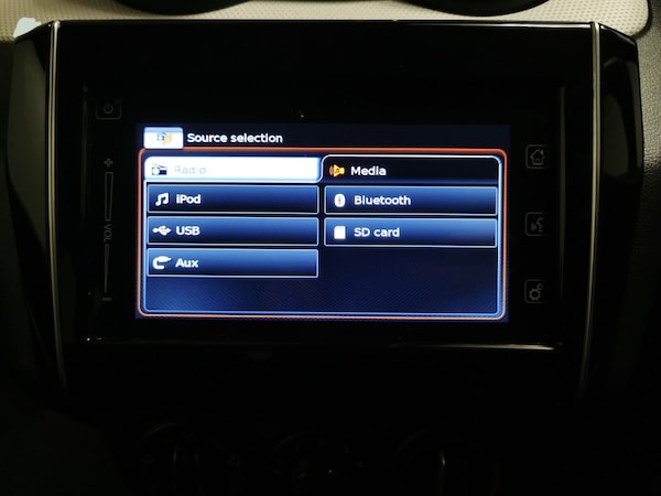 Used Suzuki Swift 2023 for sale - 76249670: Photo 17
