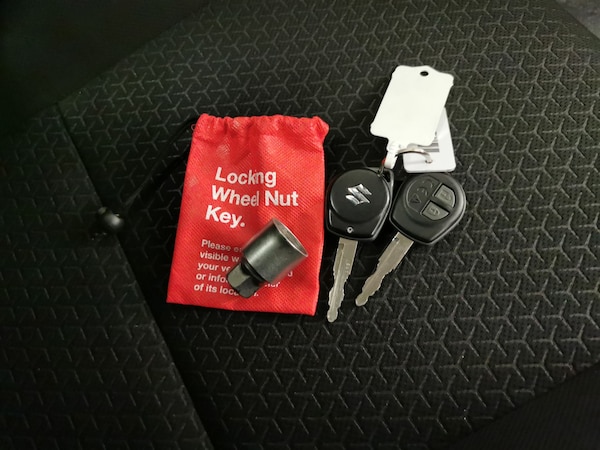 Used Suzuki Swift 2023 for sale - 76249670: Photo 35