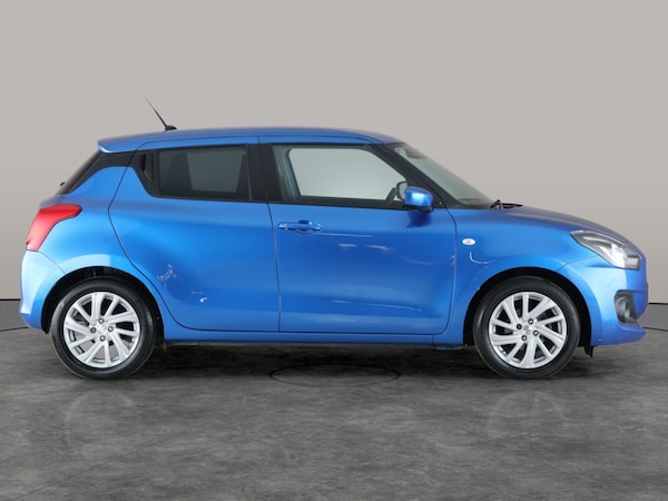 Used Suzuki Swift 2023 for sale - 76249670: Photo 9