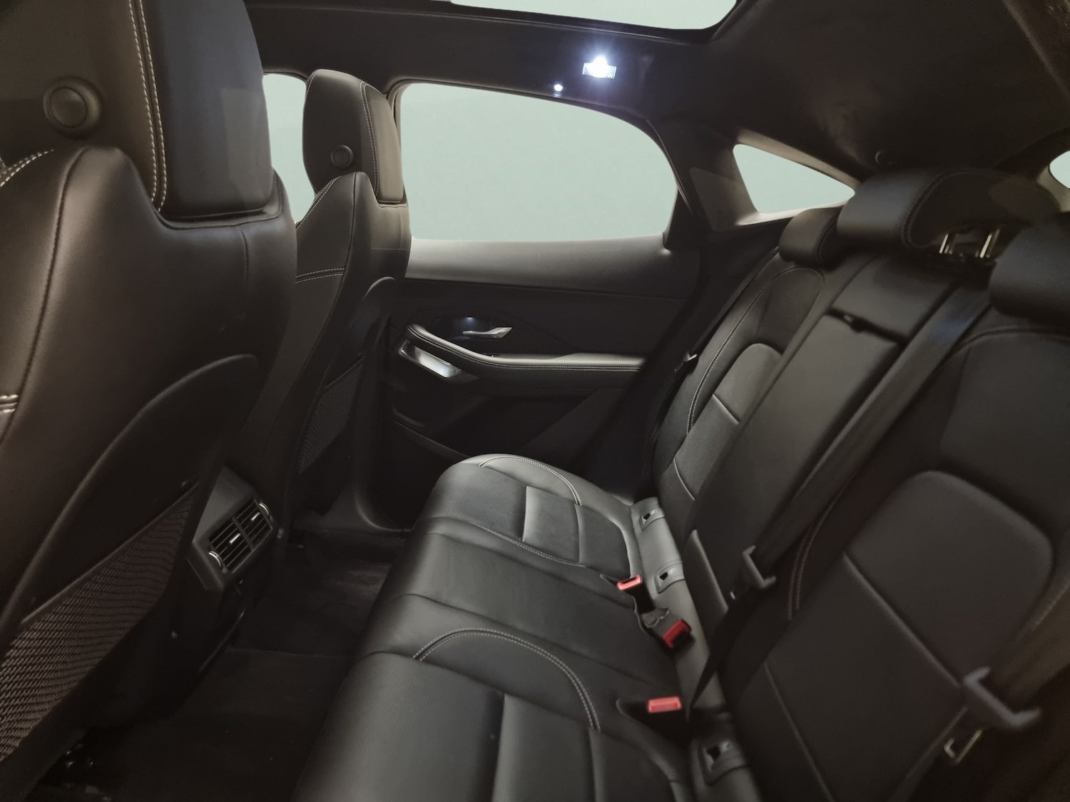 Used Jaguar E-Pace 2021 for sale - 76184825: Photo 32