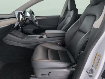 Used Tesla Model Y 2022 for sale - 76587362: Photo