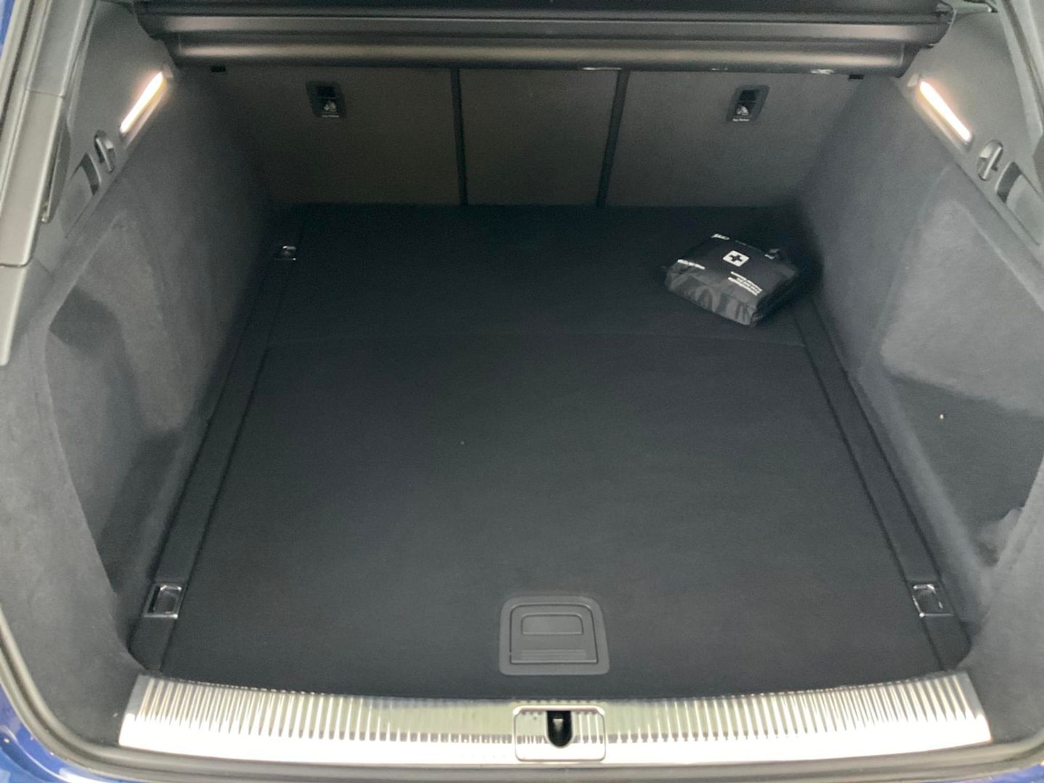 Used Audi A4 2023 for sale - 76978314: Photo 35