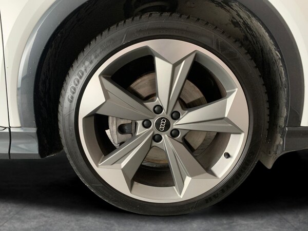 Used Audi Q4 e-tron 2023 for sale - 76303150: Photo 36