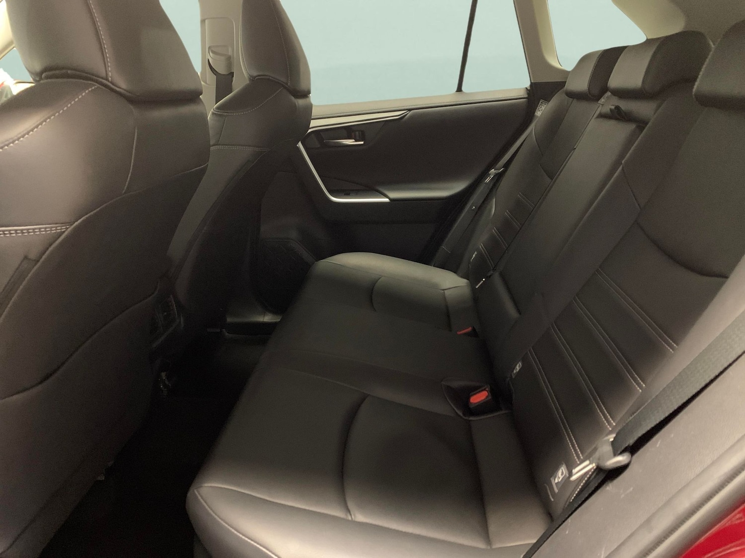 Used Toyota RAV4 2019 for sale - 76392133: Photo 36