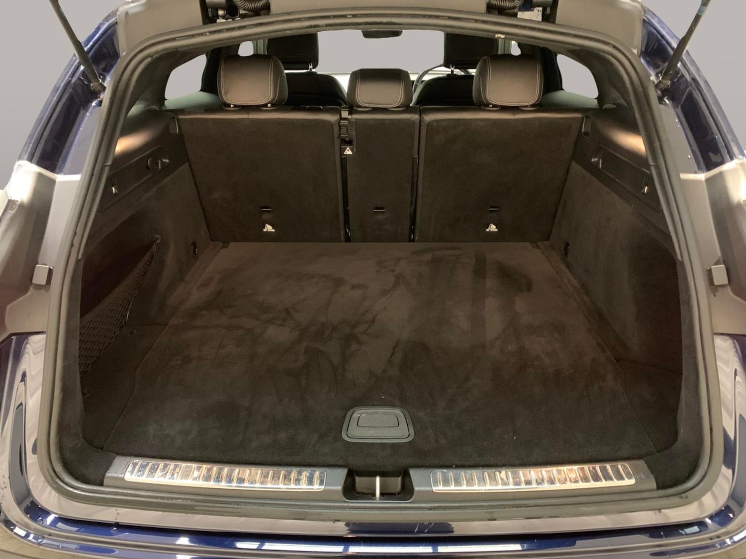 Used Mercedes-Benz EQC 2023 for sale - 77885701: Photo 32