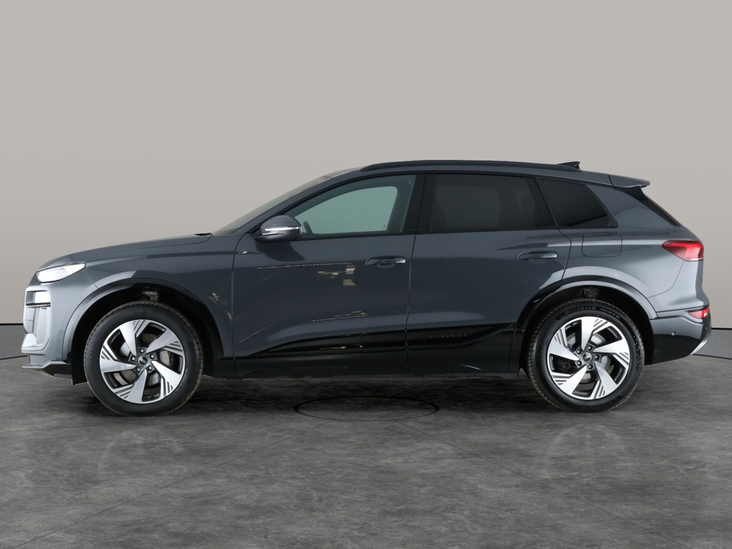 Used Audi Q6 e-tron 2025 for sale - 76159384: Photo 18
