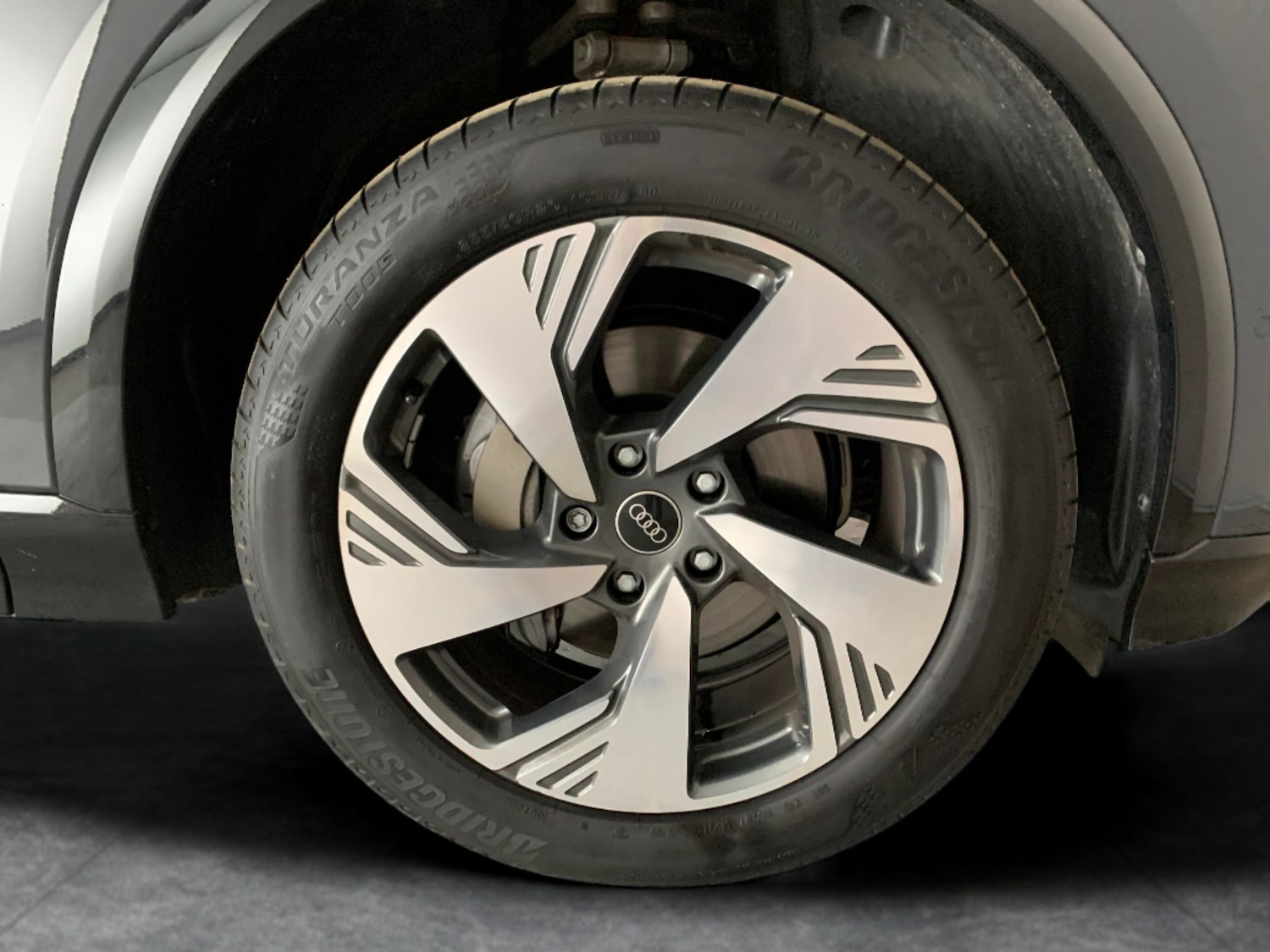 Used Audi Q6 e-tron 2025 for sale - 76159384: Photo 34