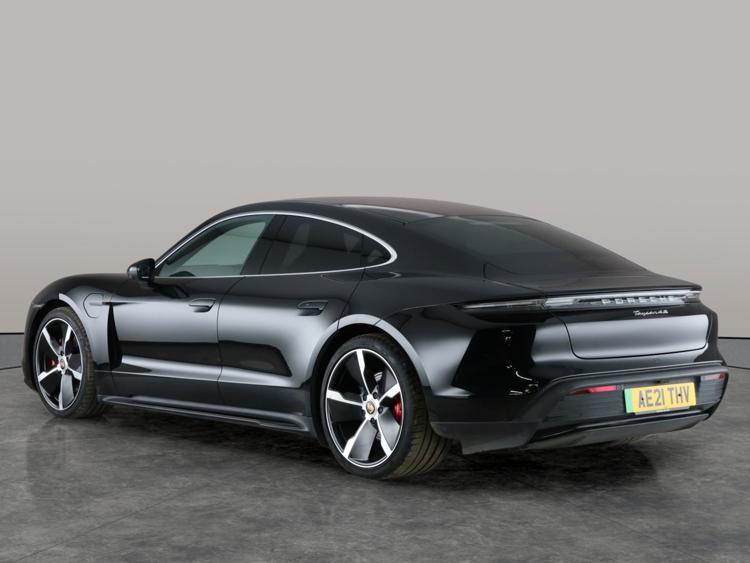 Used Porsche Taycan 2021 for sale - 76505473: Photo 15