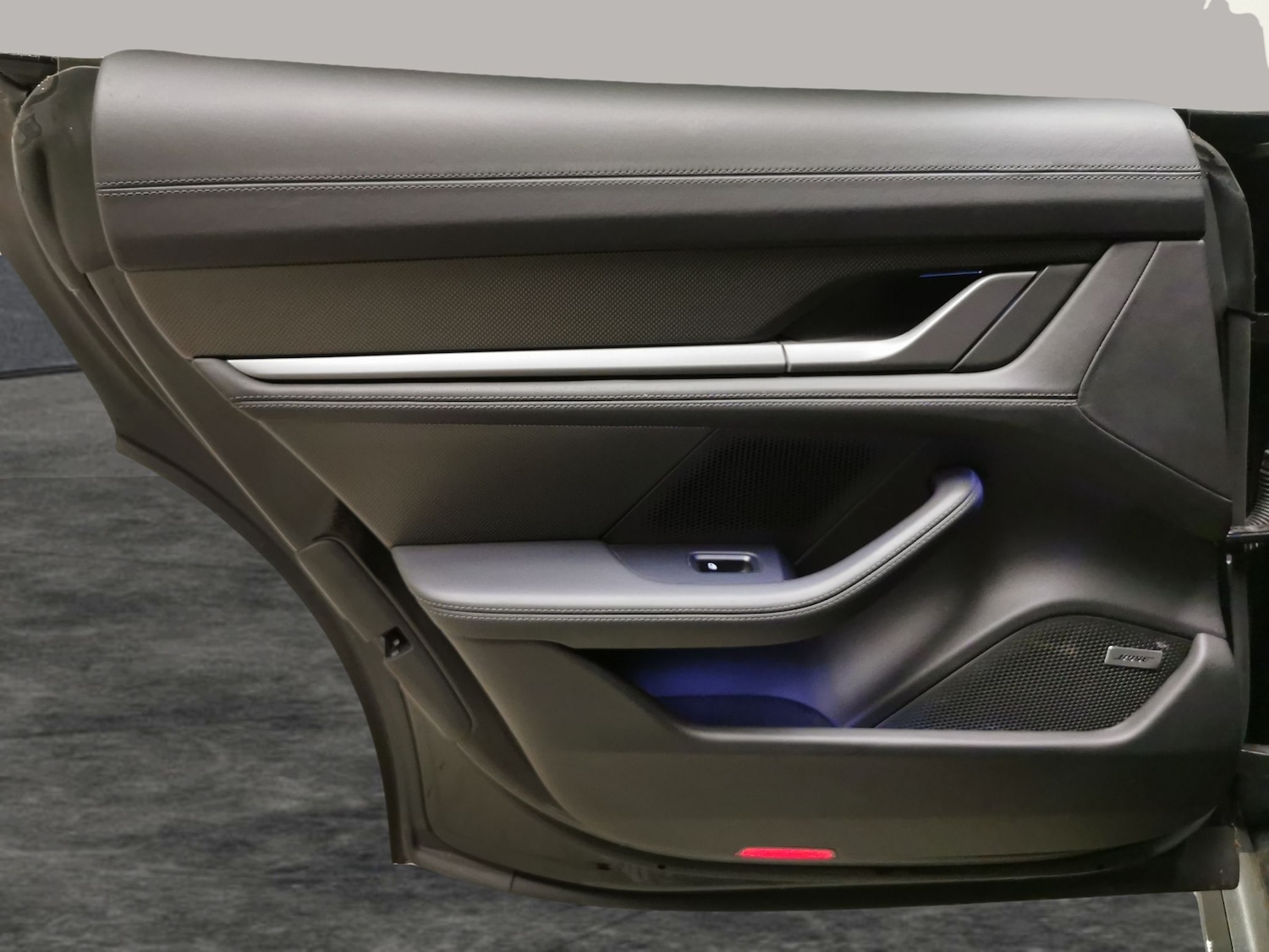 Used Porsche Taycan 2021 for sale - 76505473: Photo 39