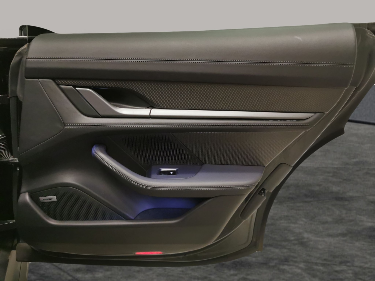 Used Porsche Taycan 2021 for sale - 76505473: Photo 40