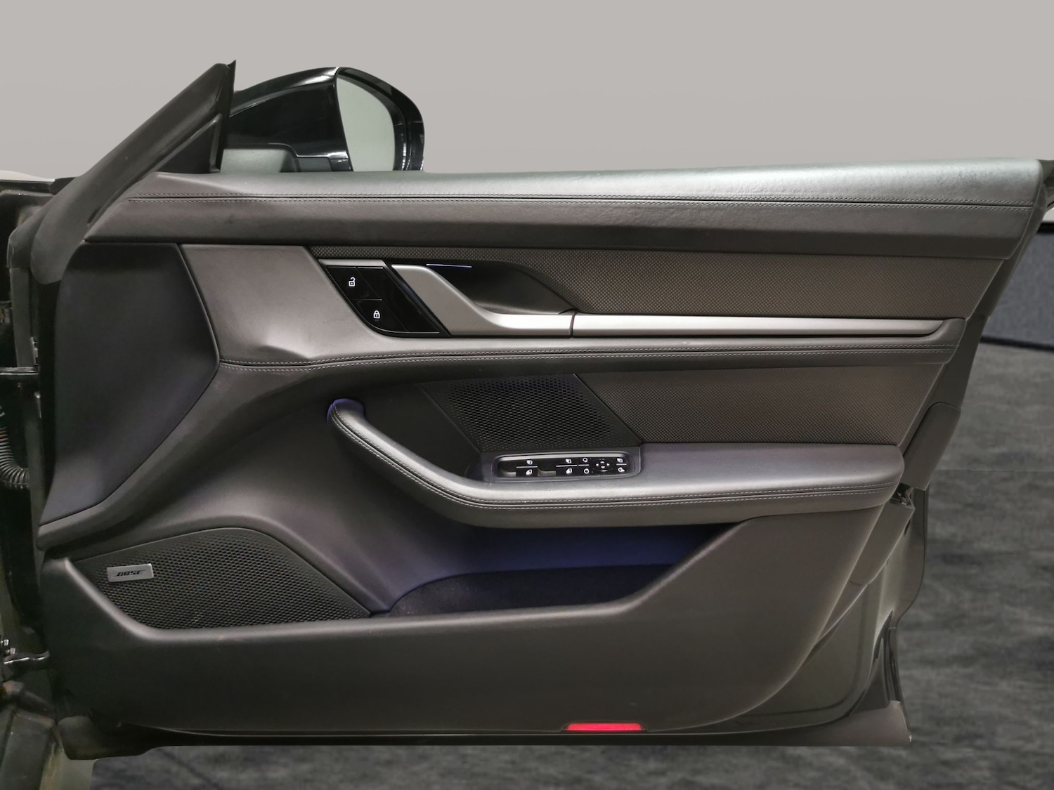 Used Porsche Taycan 2021 for sale - 76505473: Photo 41