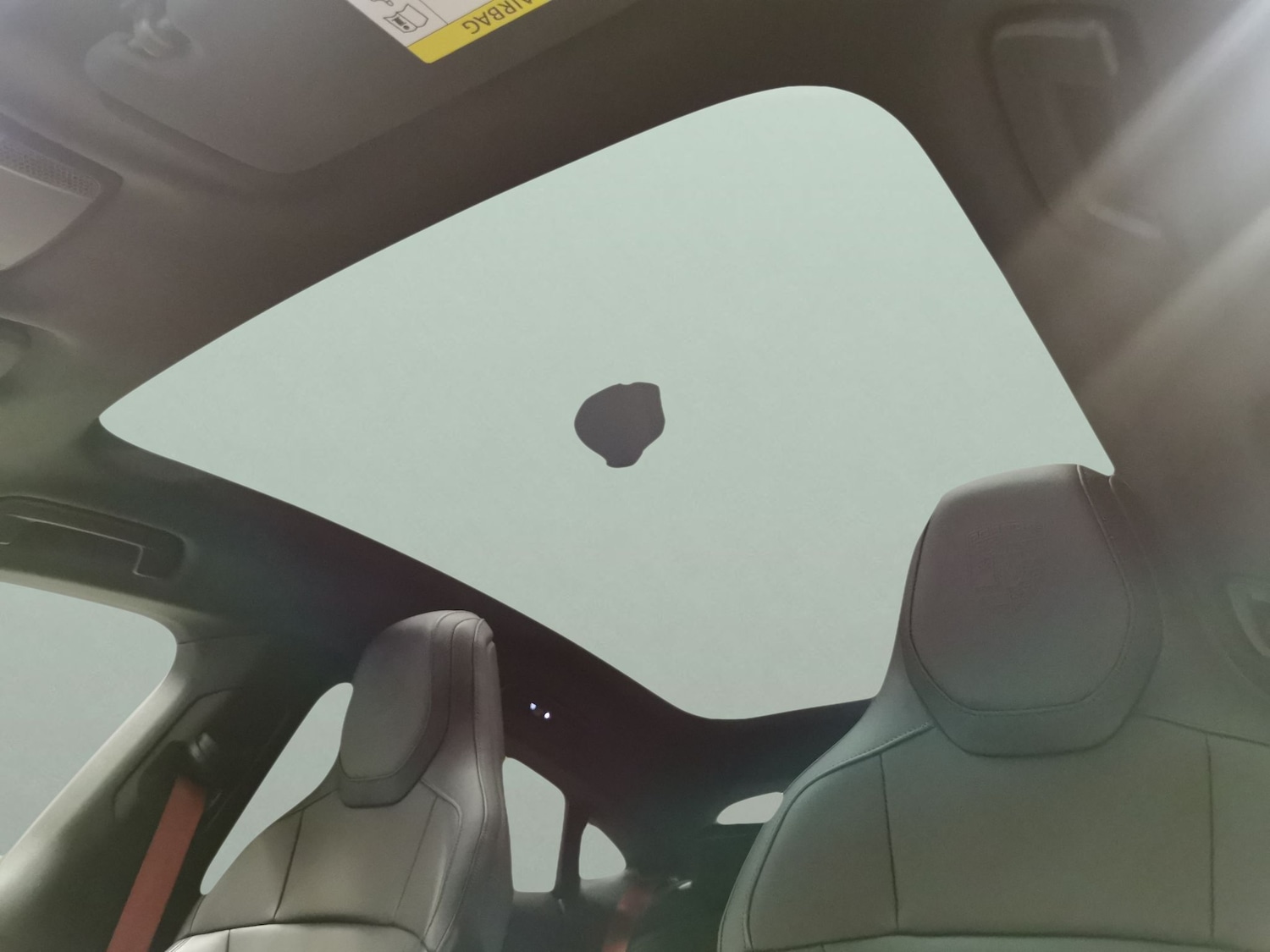 Used Porsche Taycan 2021 for sale - 76505473: Photo 5