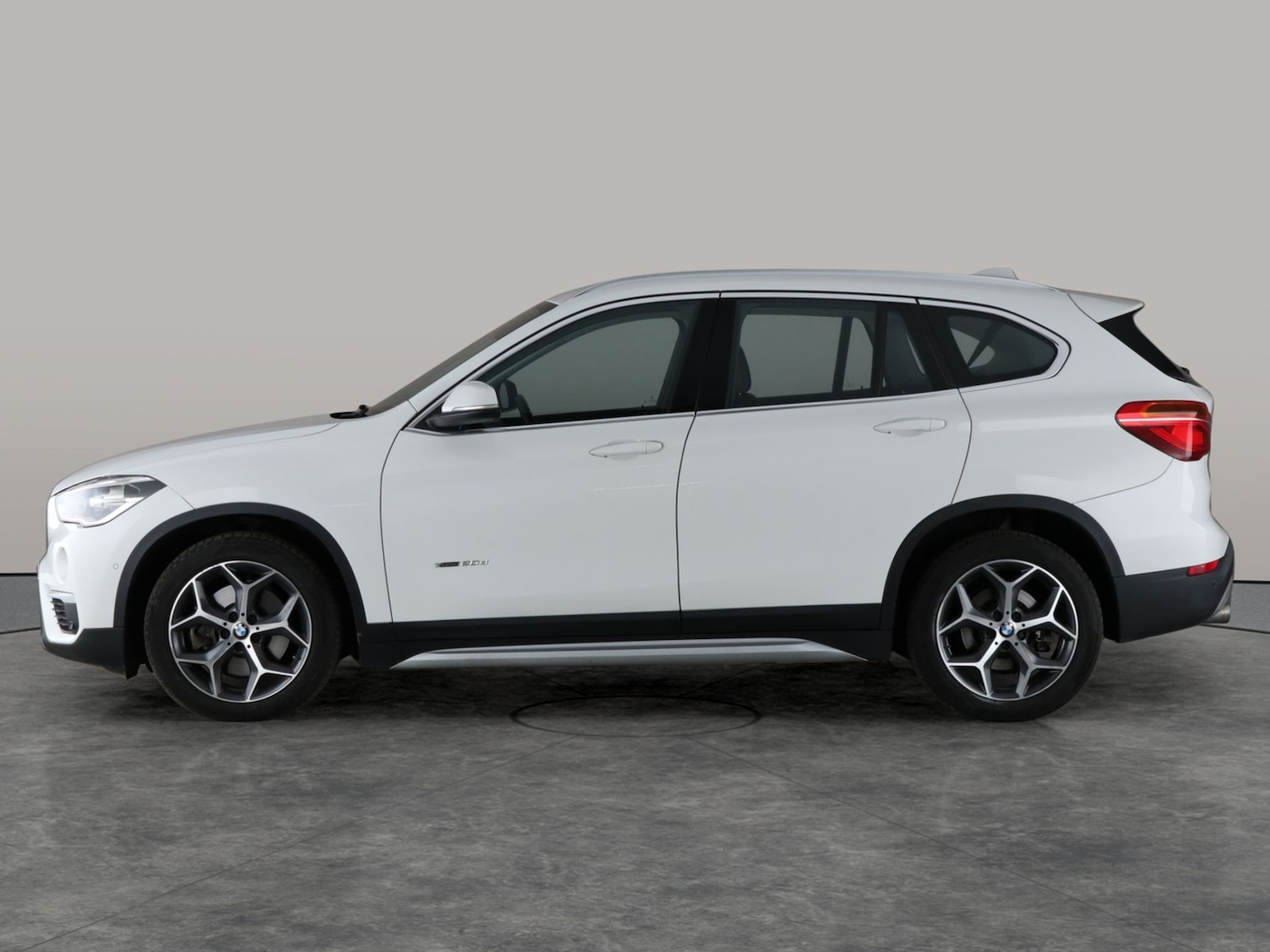 Used BMW X1 2015 for sale - 76426126: Photo 17