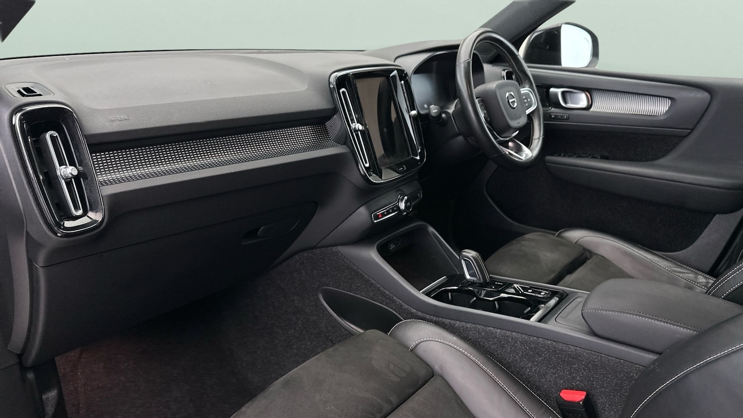 Used Volvo XC40 2020 for sale - 77165637: Photo 13