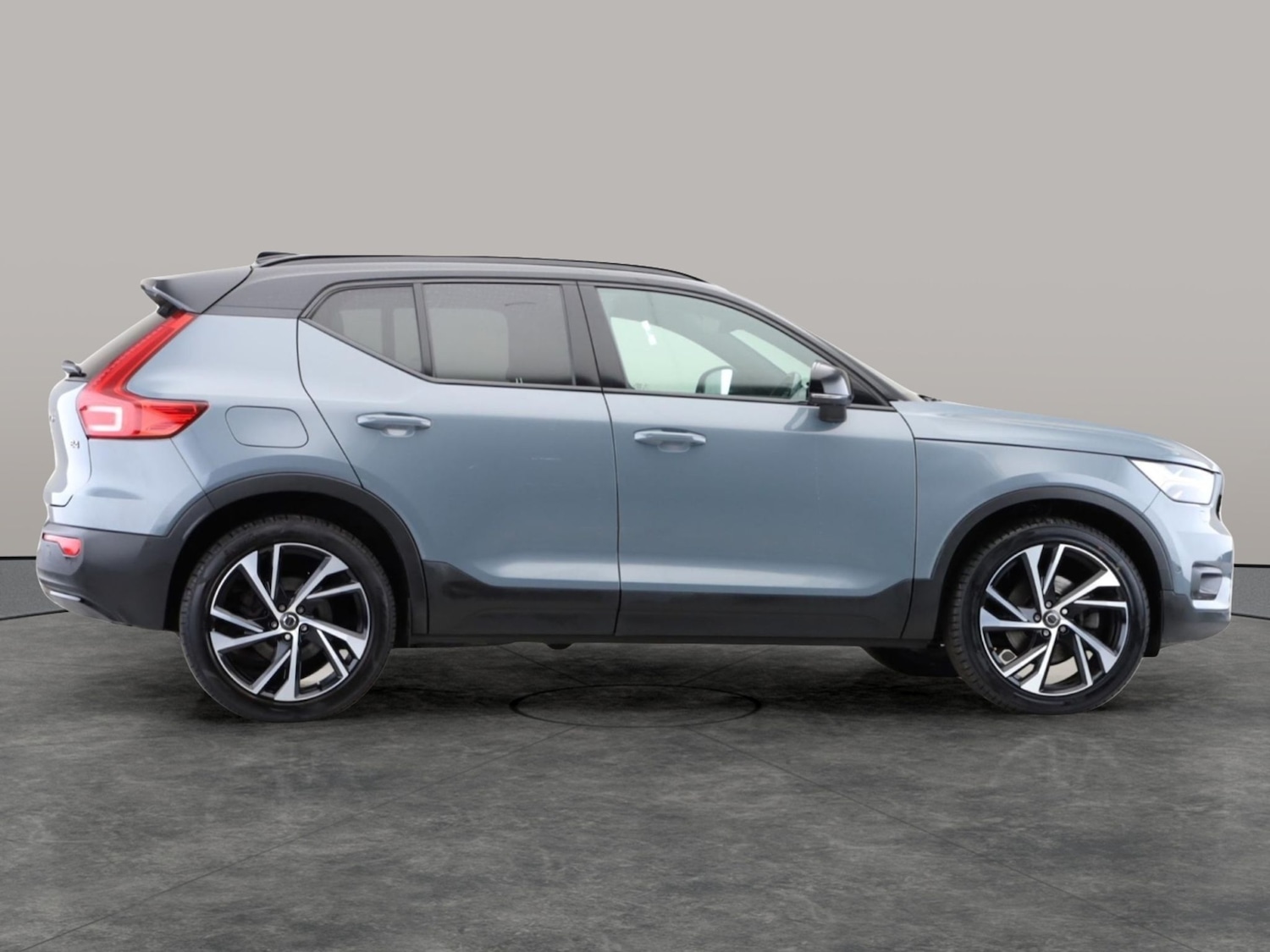 Used Volvo XC40 2020 for sale - 77165637: Photo 5