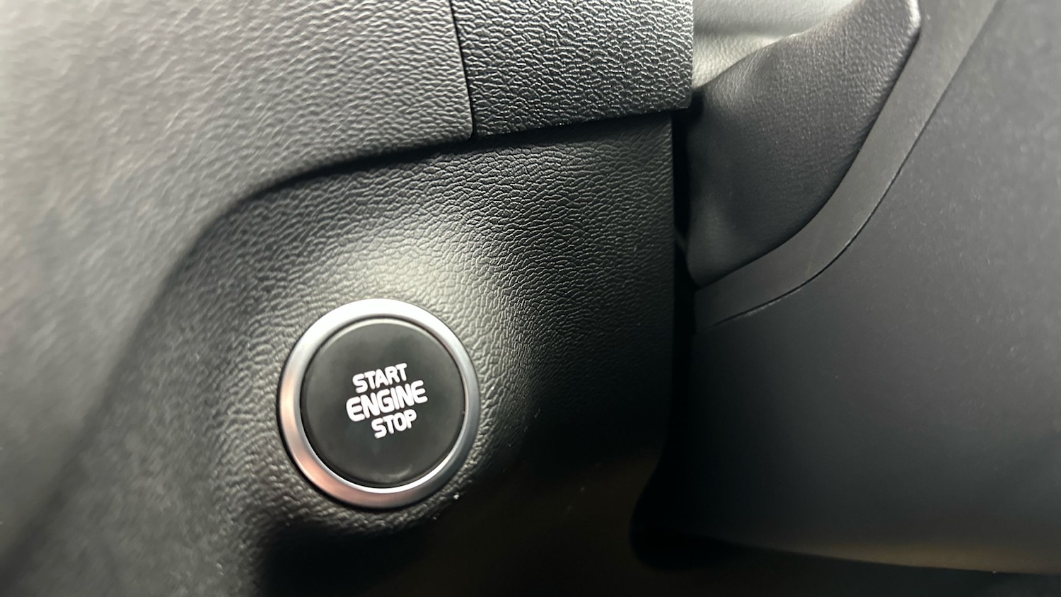 Used Volvo XC40 2019 for sale - 77591098: Photo 34