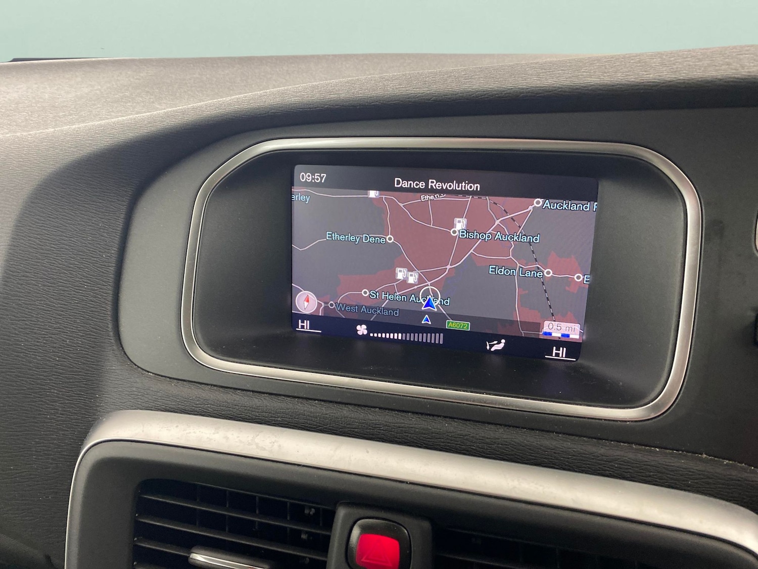 Used Volvo V40 2019 for sale - 77281458: Photo 5