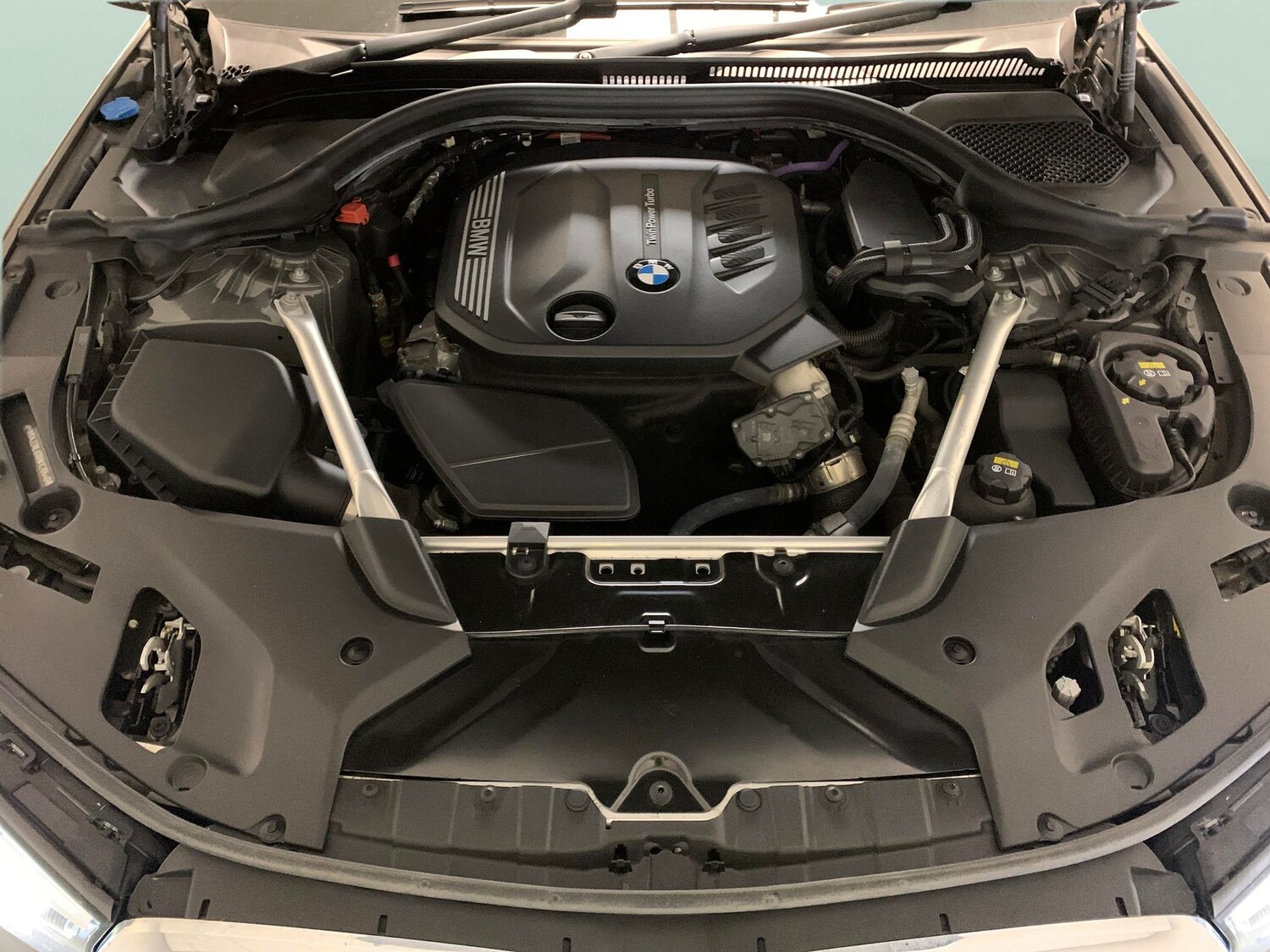 Vehicle 44