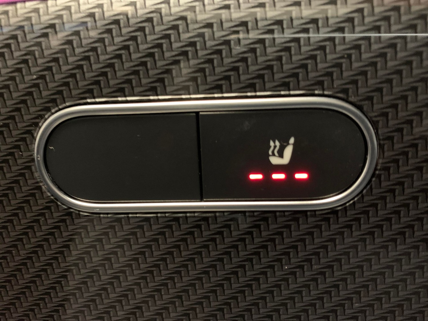 Used Mercedes-Benz GLA 2022 for sale - 76682197: Photo 22