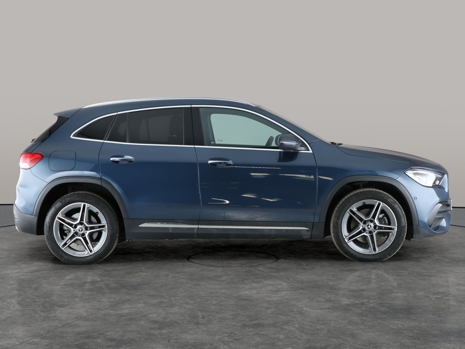 Used Mercedes-Benz GLA 2022 for sale - 76682197: Photo 9