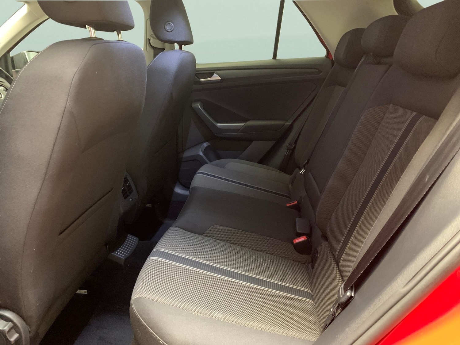 Used Volkswagen T-Roc 2020 for sale - 76777850: Photo 24