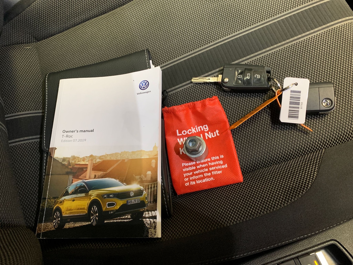 Used Volkswagen T-Roc 2020 for sale - 76777850: Photo 29