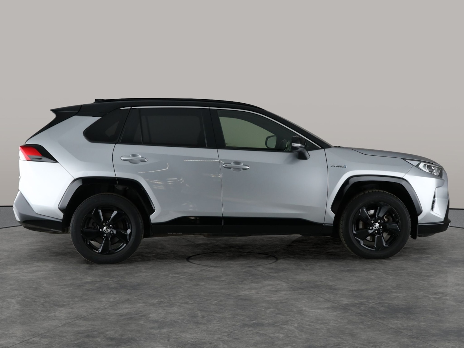 Used Toyota RAV4 2021 for sale - 76159334: Photo 11