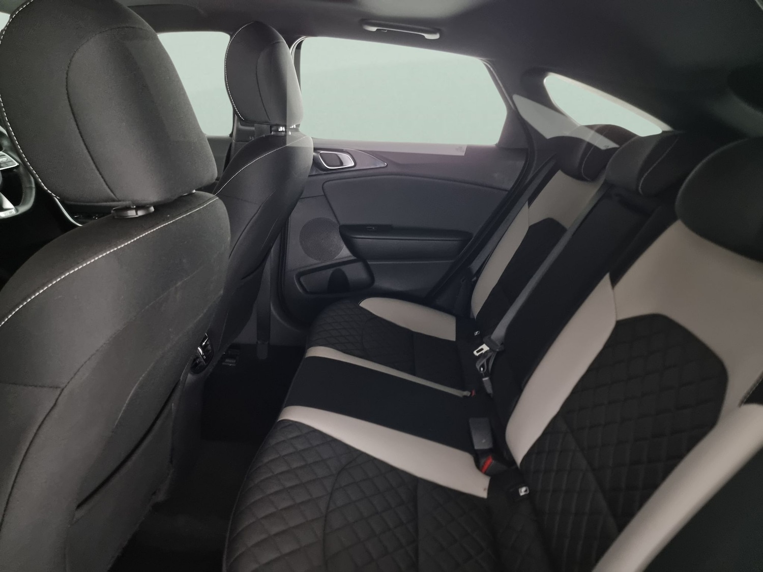 Used Kia Pro Ceed 2020 for sale - 76097601: Photo 33