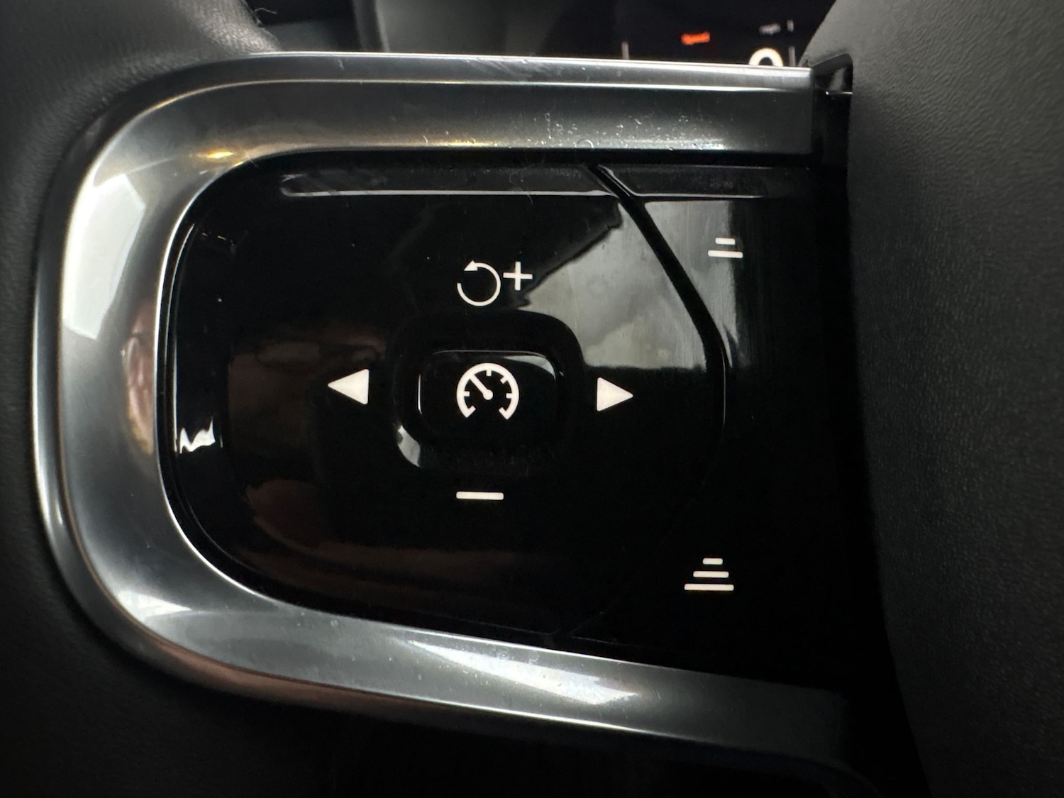 Used Polestar Polestar 2 2023 for sale - 76577914: Photo 14