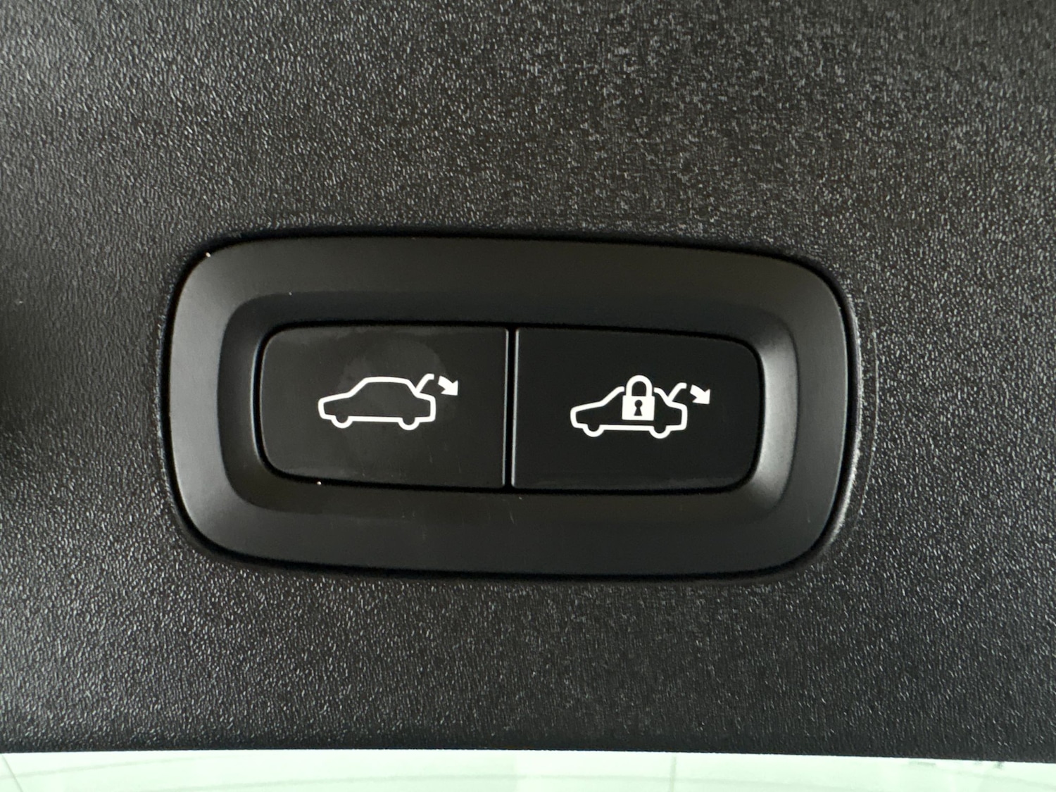 Used Polestar Polestar 2 2023 for sale - 76577914: Photo 25