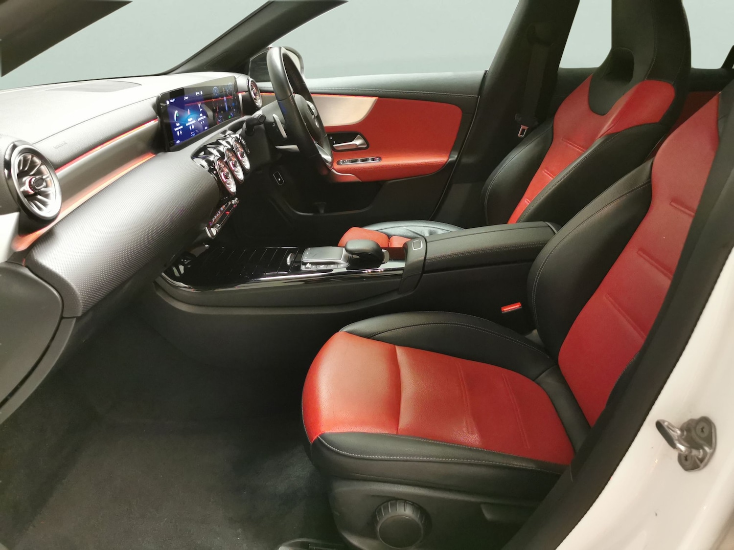 Used Mercedes-Benz CLA 2023 for sale - 77960557: Photo 4