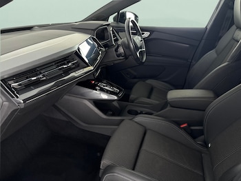 Used Audi Q4 e-tron 2023 for sale - 79543117: Photo