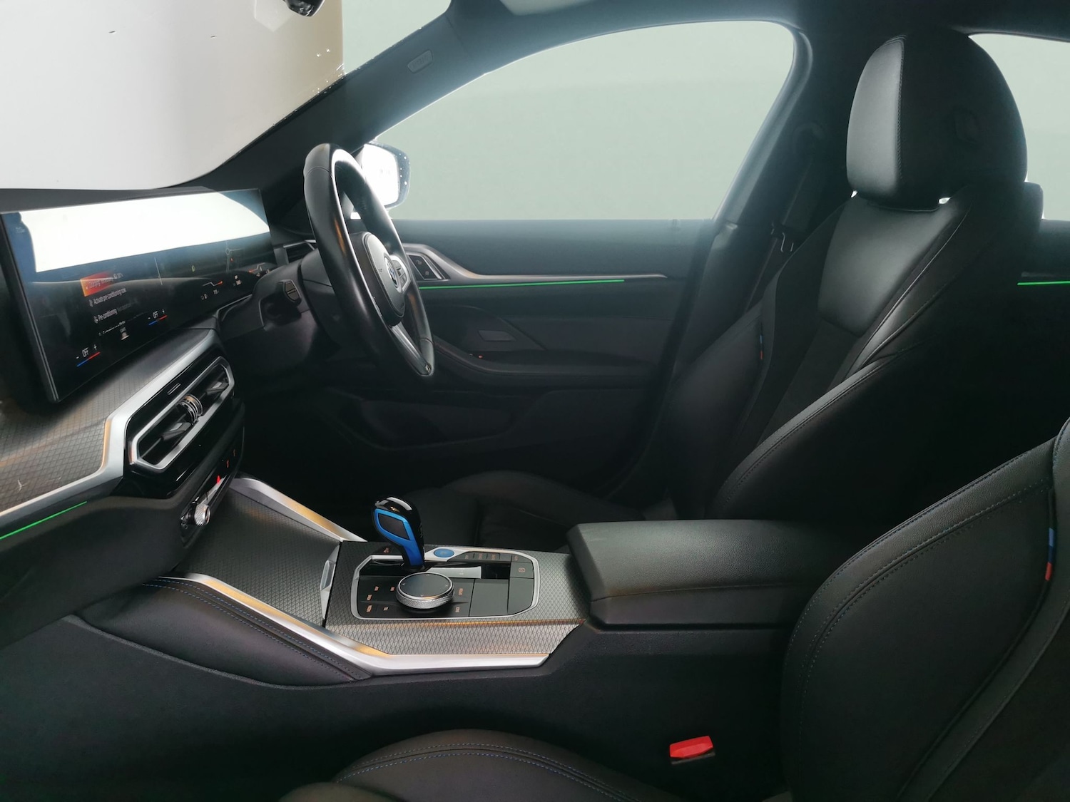 Used BMW i4 2023 for sale - 77555704: Photo 4