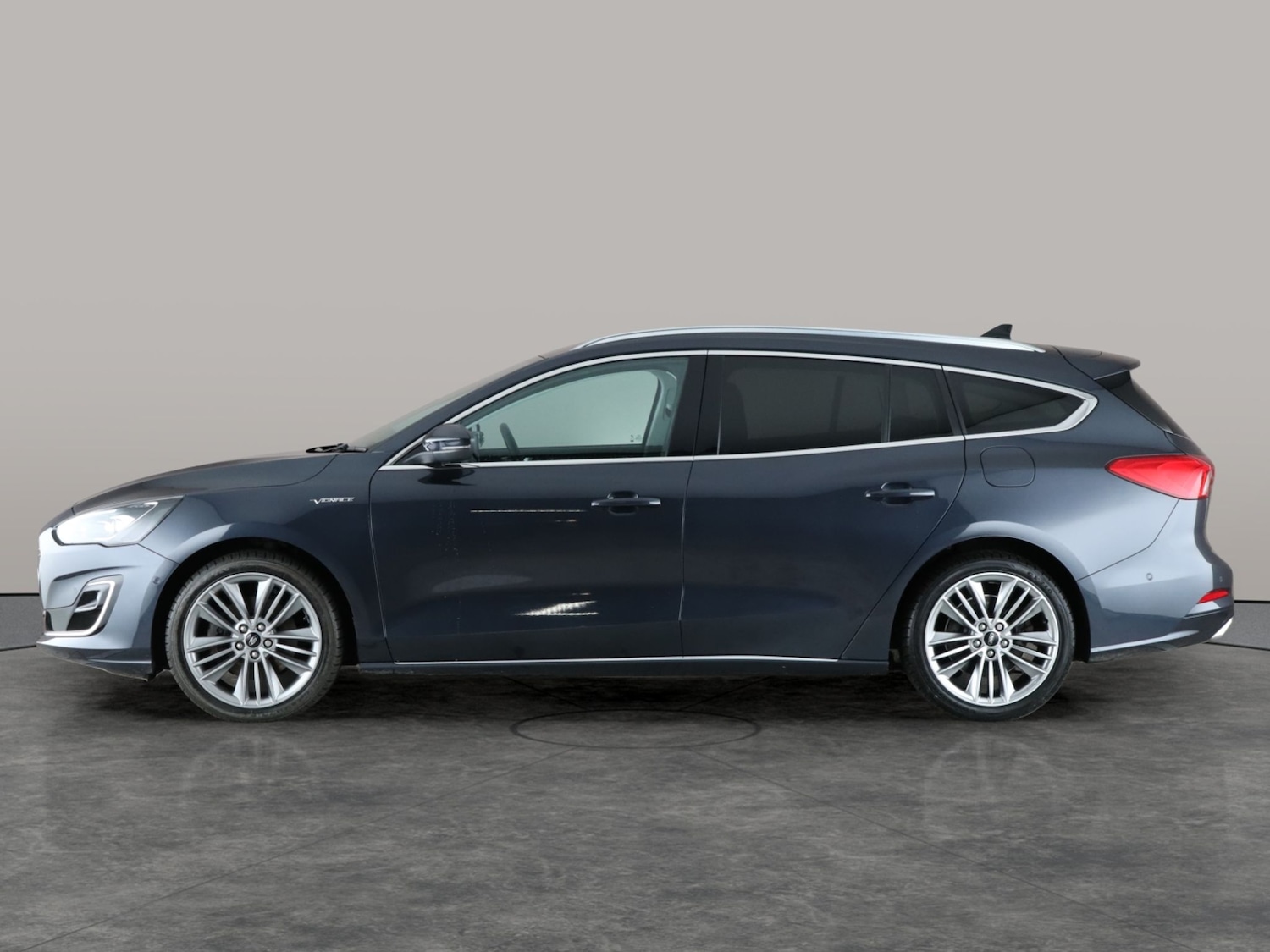 Used Ford Focus 2020 for sale - 76777777: Photo 13