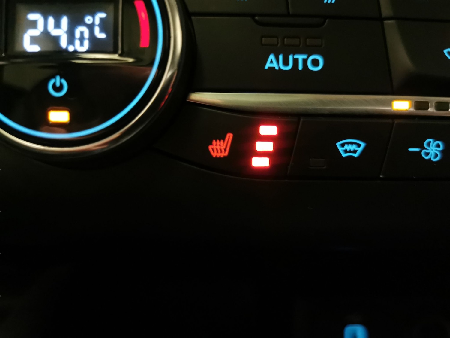 Used Ford Focus 2020 for sale - 76777777: Photo 18