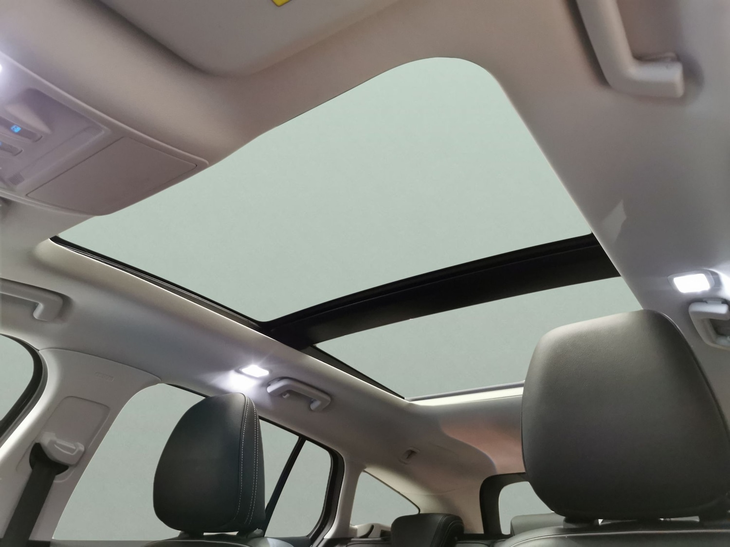 Used Ford Focus 2020 for sale - 76777777: Photo 5