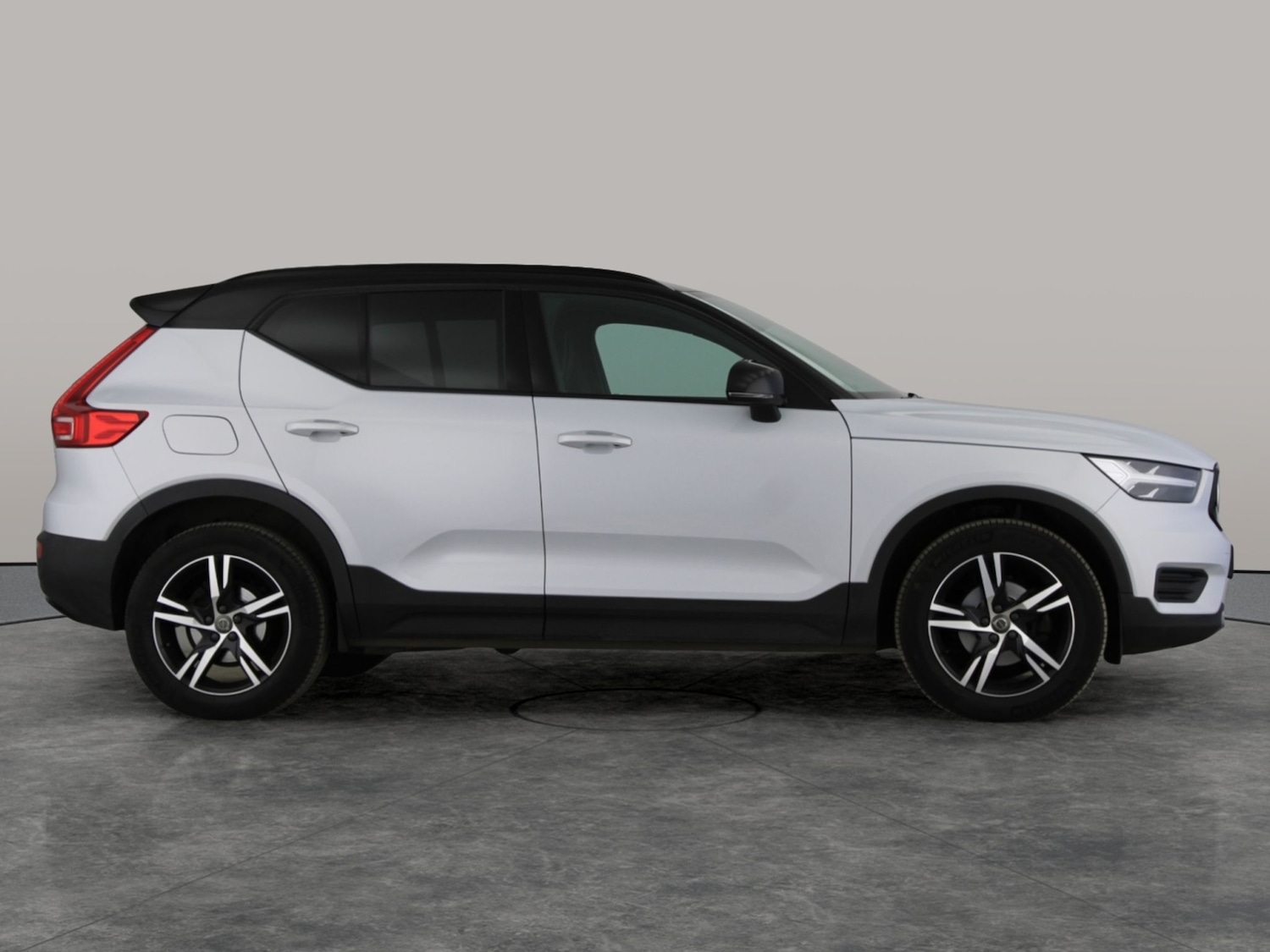 Used Volvo XC40 2020 for sale - 78079230: Photo 9