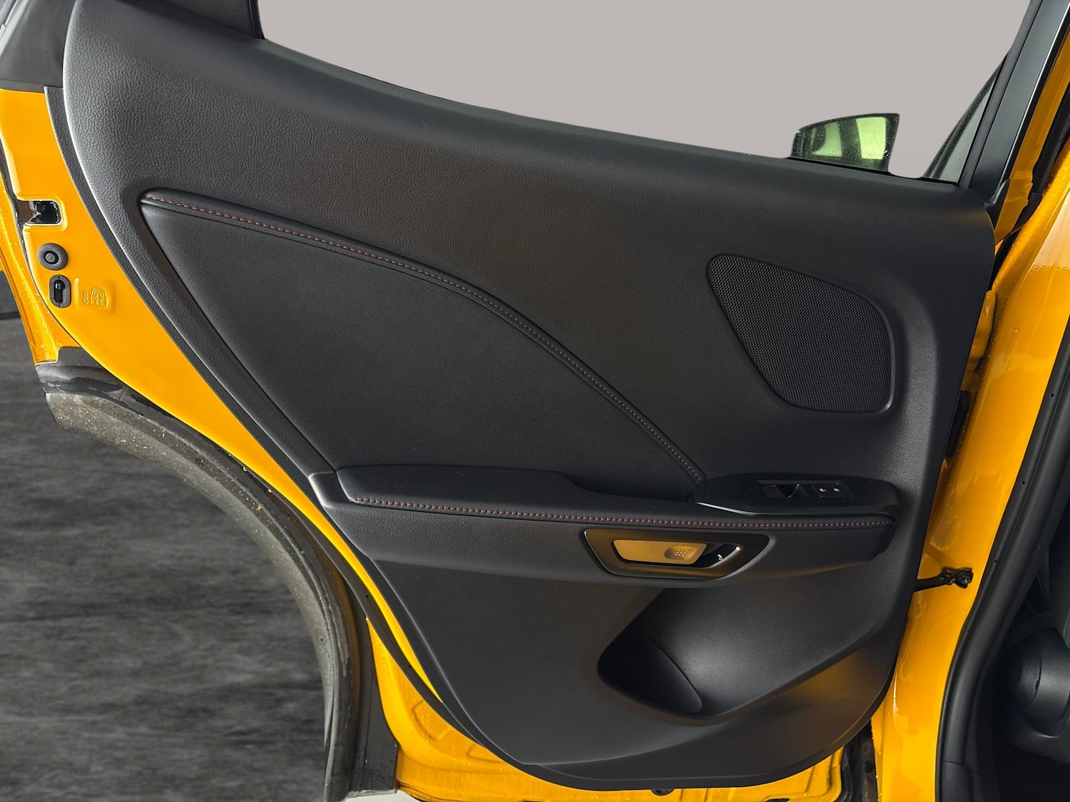 Used Lexus LBX 2024 for sale - 76636240: Photo 37