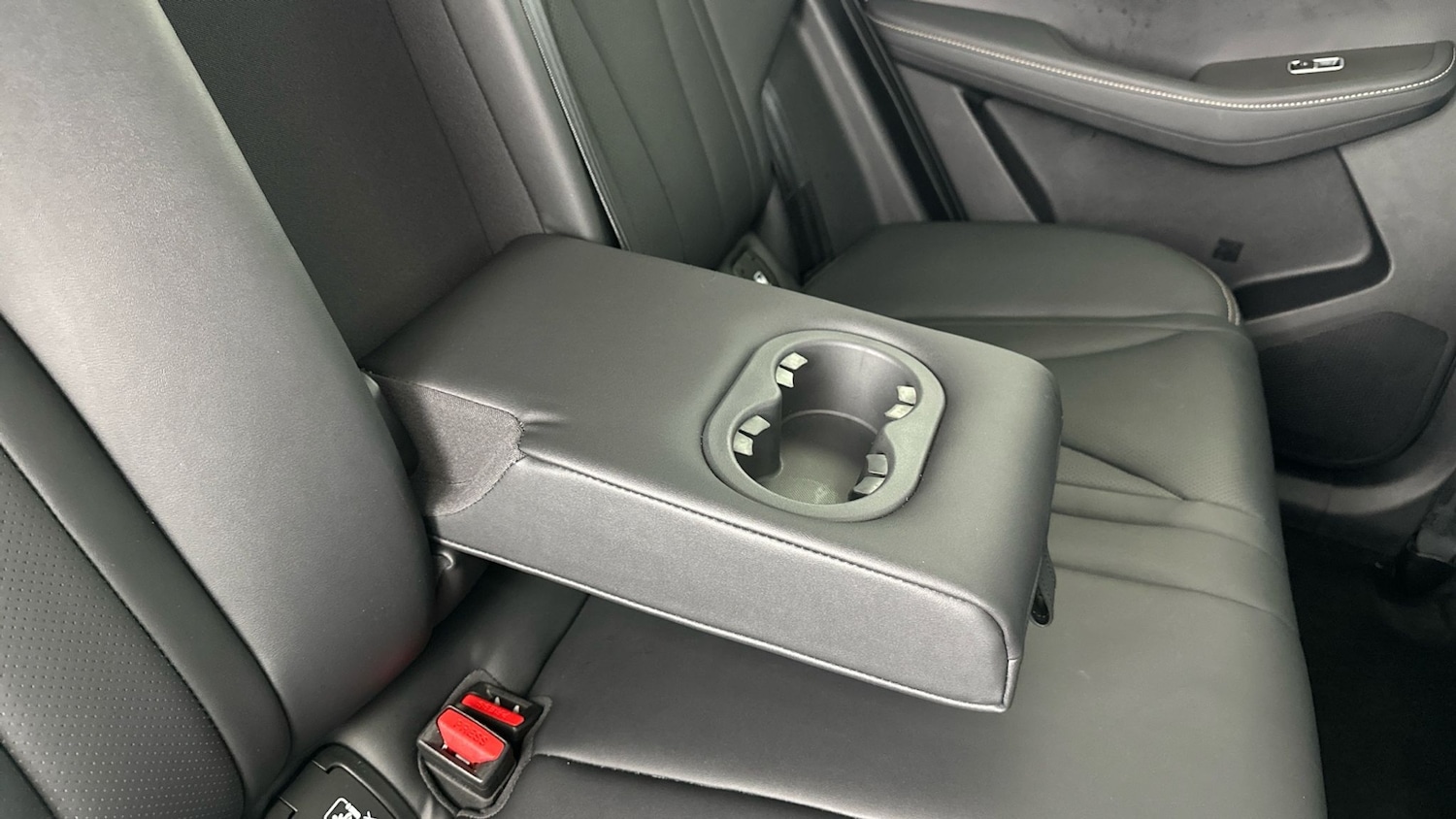 Used Omoda OMODA 5 for sale - 76491957: Photo 36