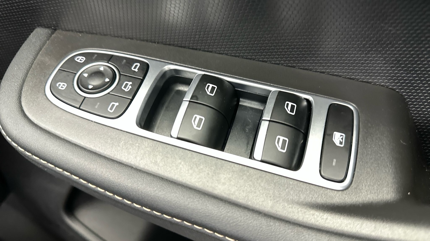 Used Omoda OMODA 5 for sale - 76491957: Photo 44