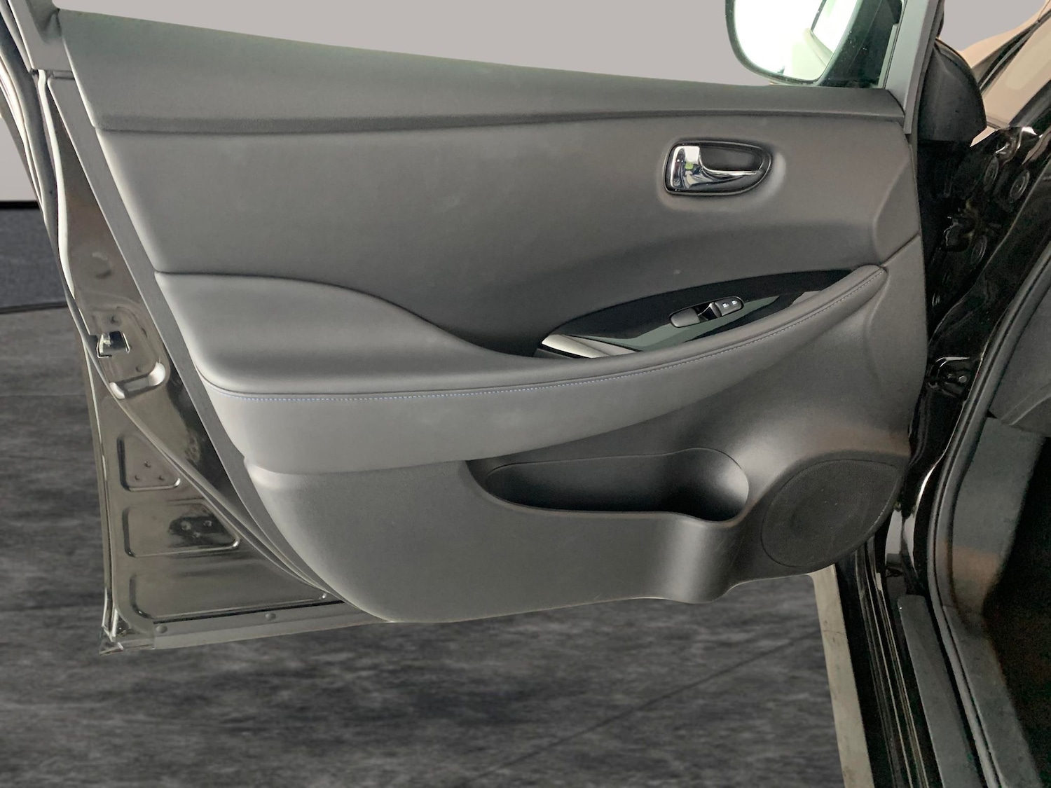 Used Nissan Leaf 2022 for sale - 76459445: Photo 38