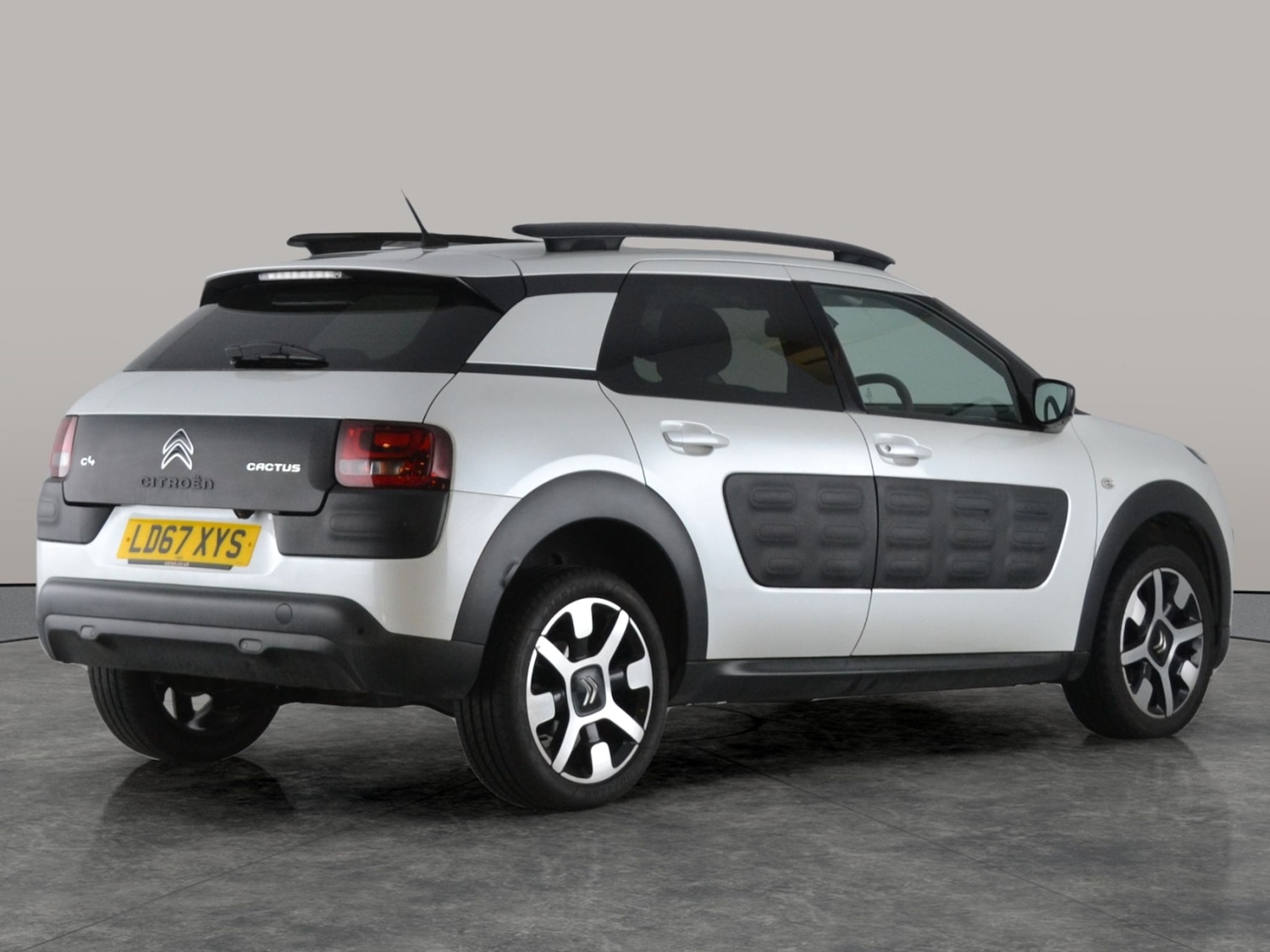 Used Citroen C4 Cactus 2017 for sale - 77241346: Photo 11