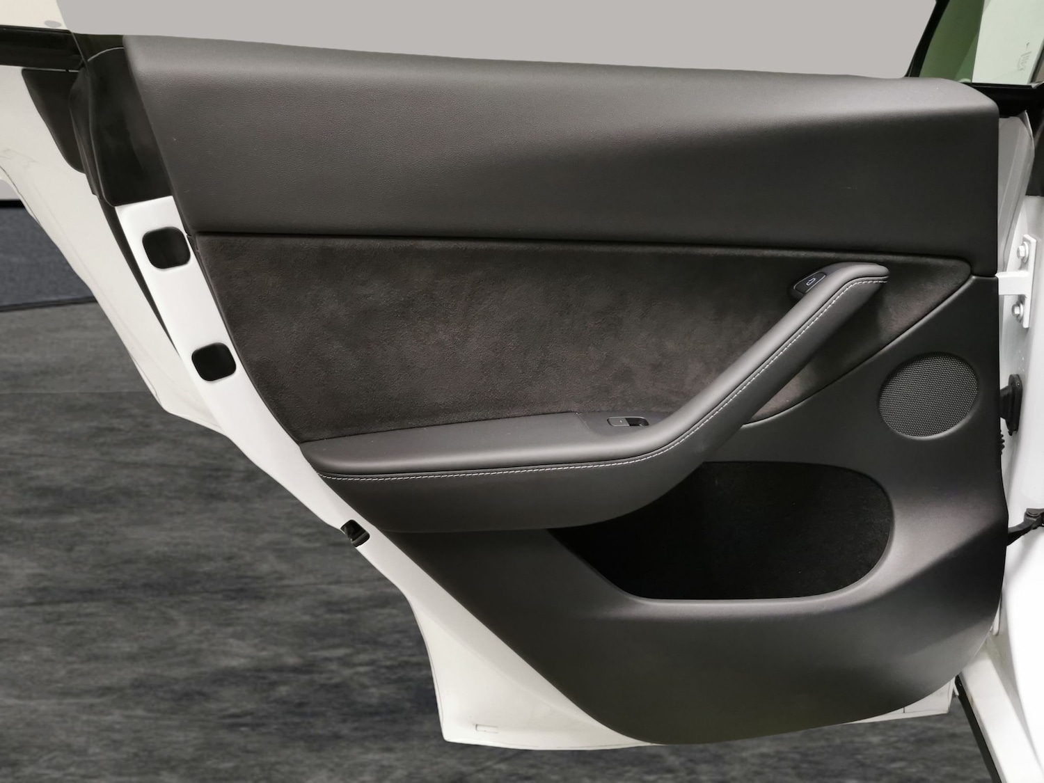 Used Tesla Model Y 2023 for sale - 77005743: Photo 28