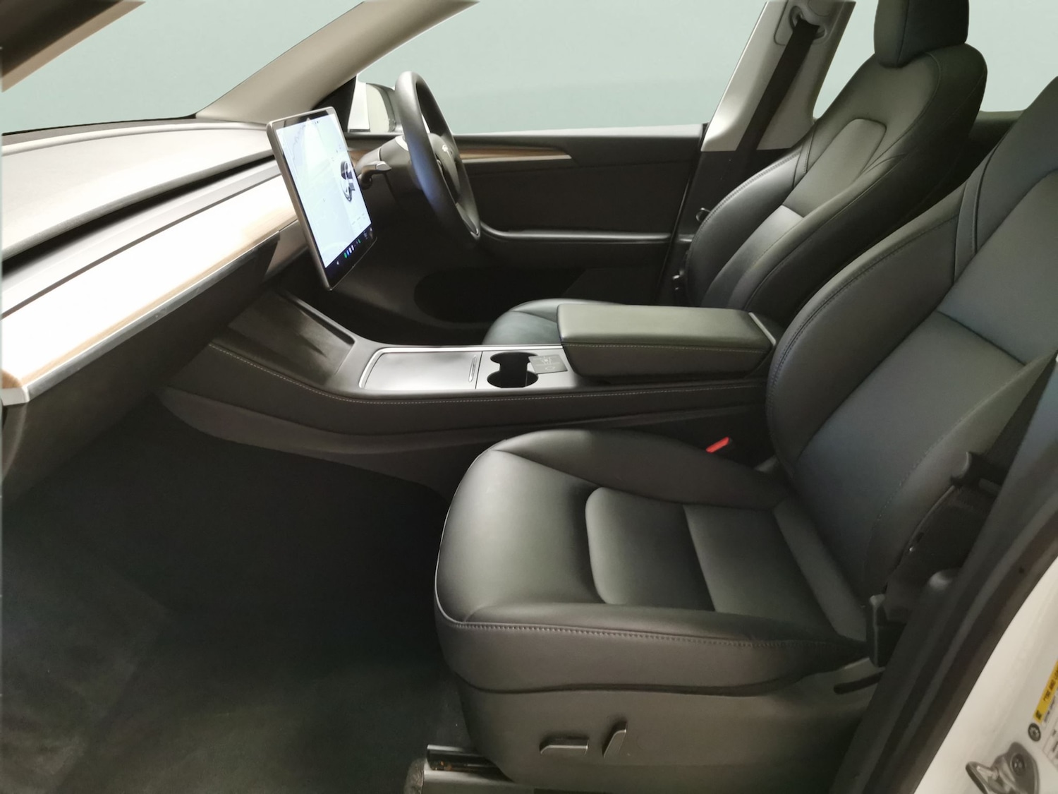 Used Tesla Model Y 2023 for sale - 77005743: Photo 4