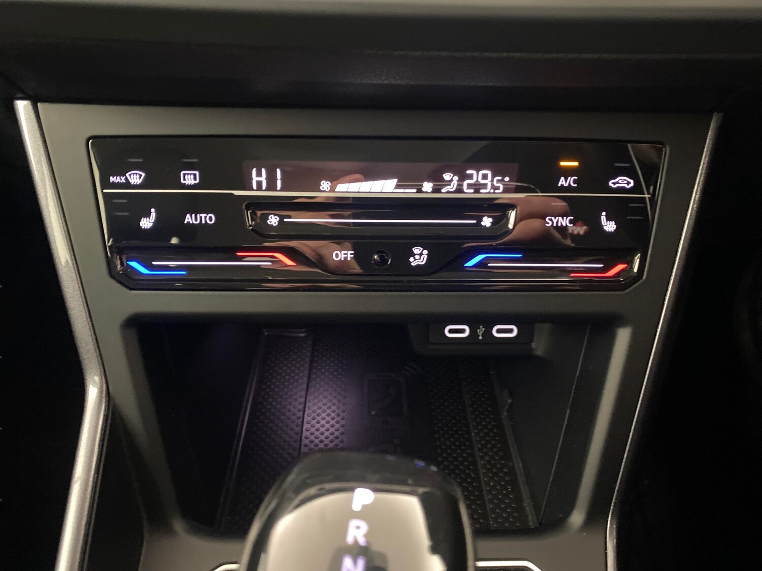 Used Volkswagen Taigo 2024 for sale - 77490446: Photo 18