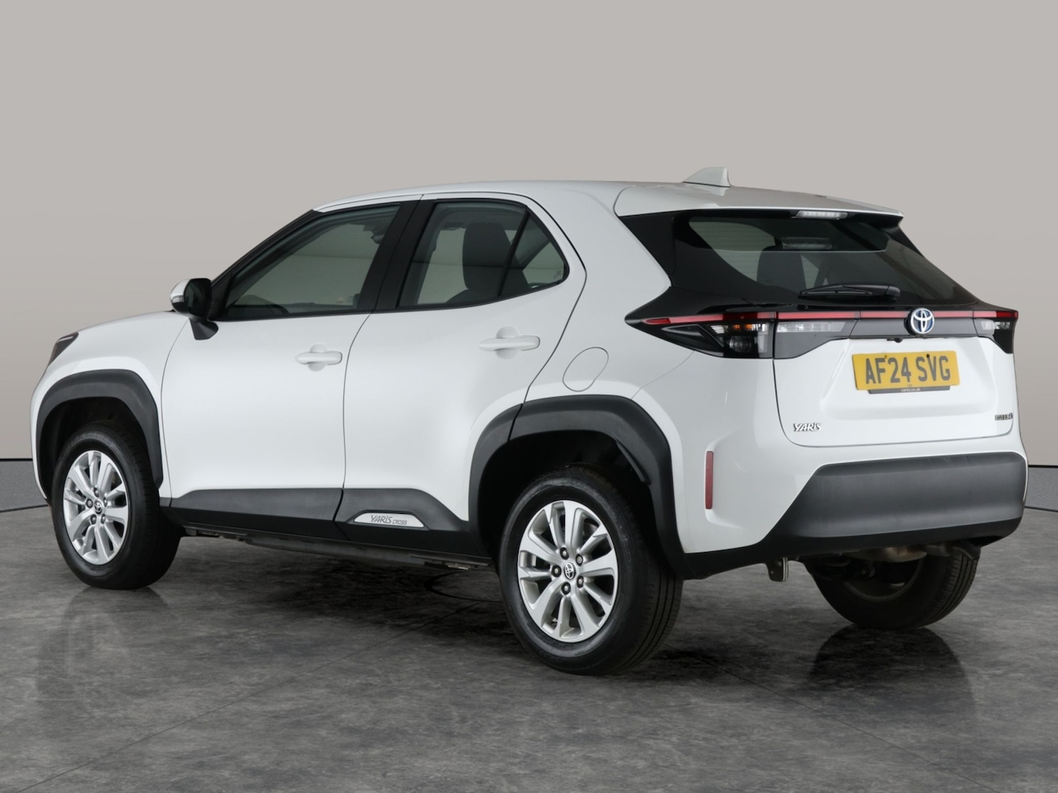 Used Toyota Yaris Cross 2024 for sale - 76344791: Photo 16
