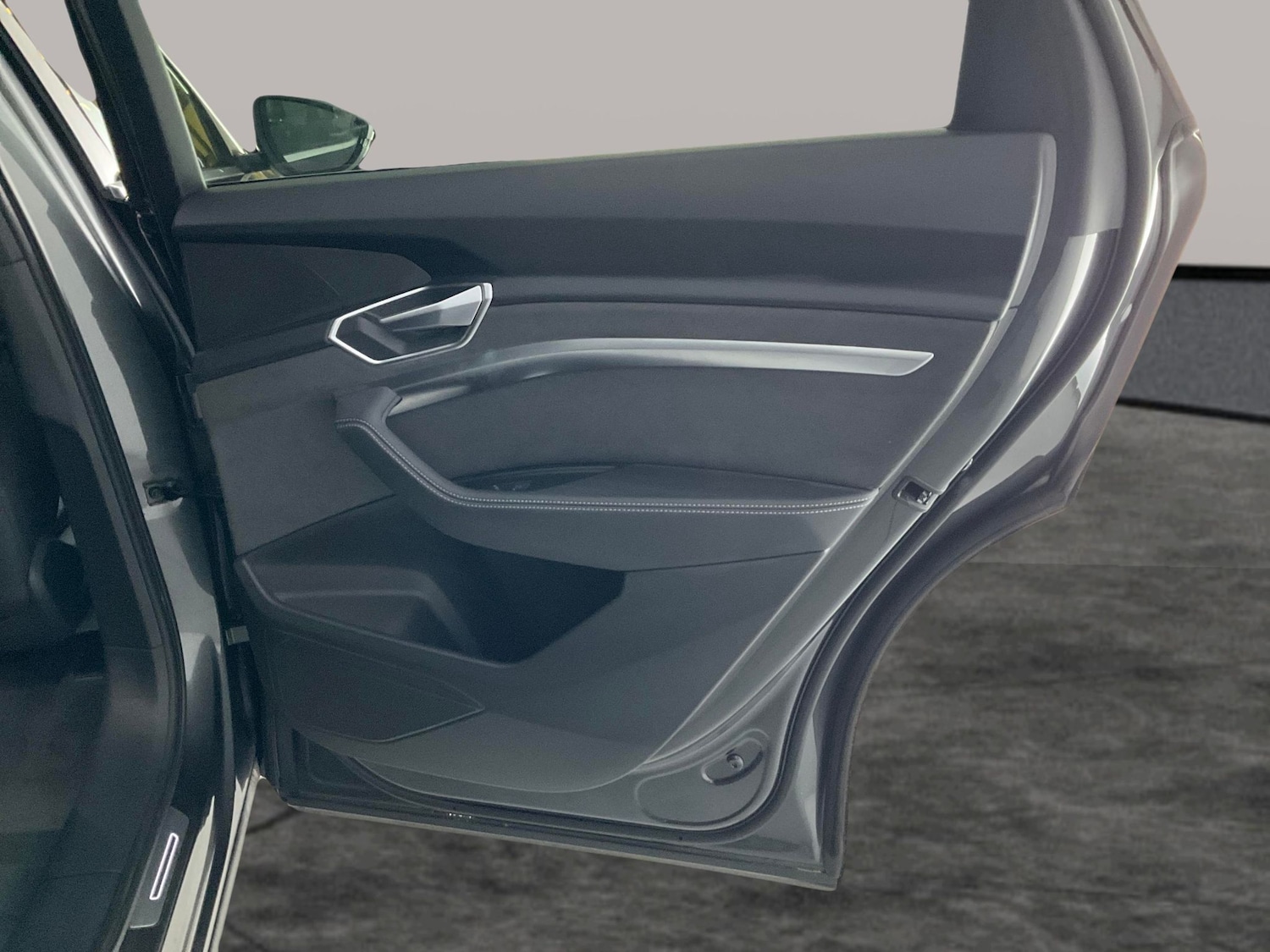 Used Audi e-tron 2022 for sale - 76577904: Photo 39