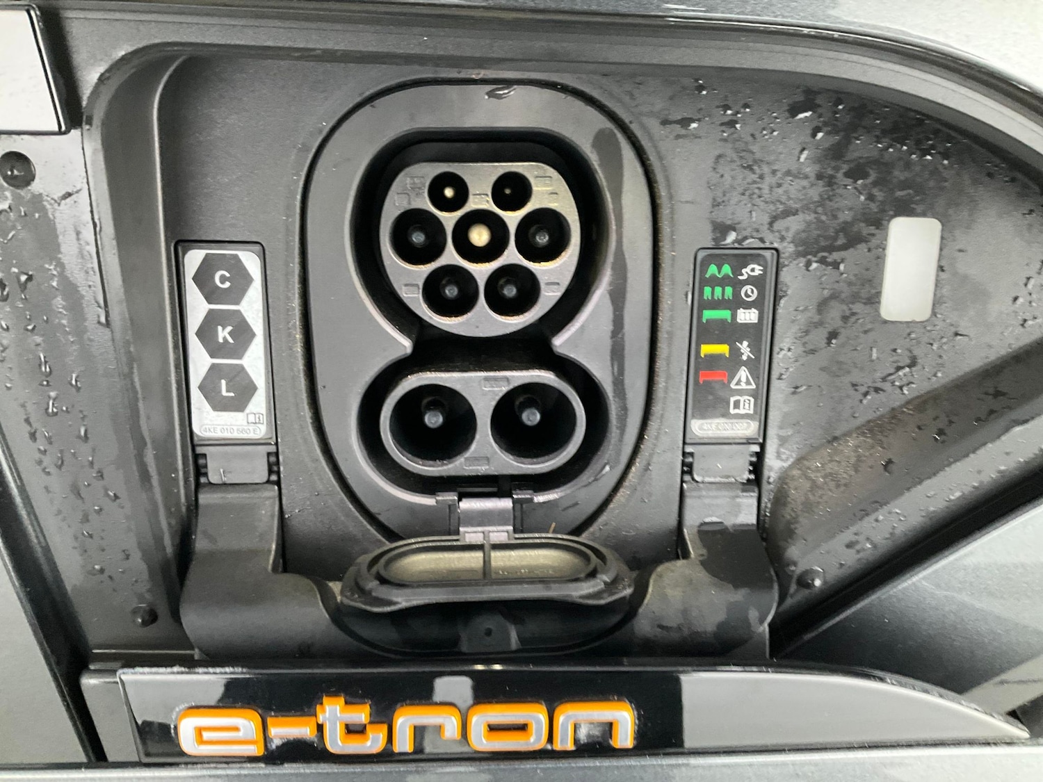 Used Audi e-tron 2022 for sale - 76577904: Photo 41
