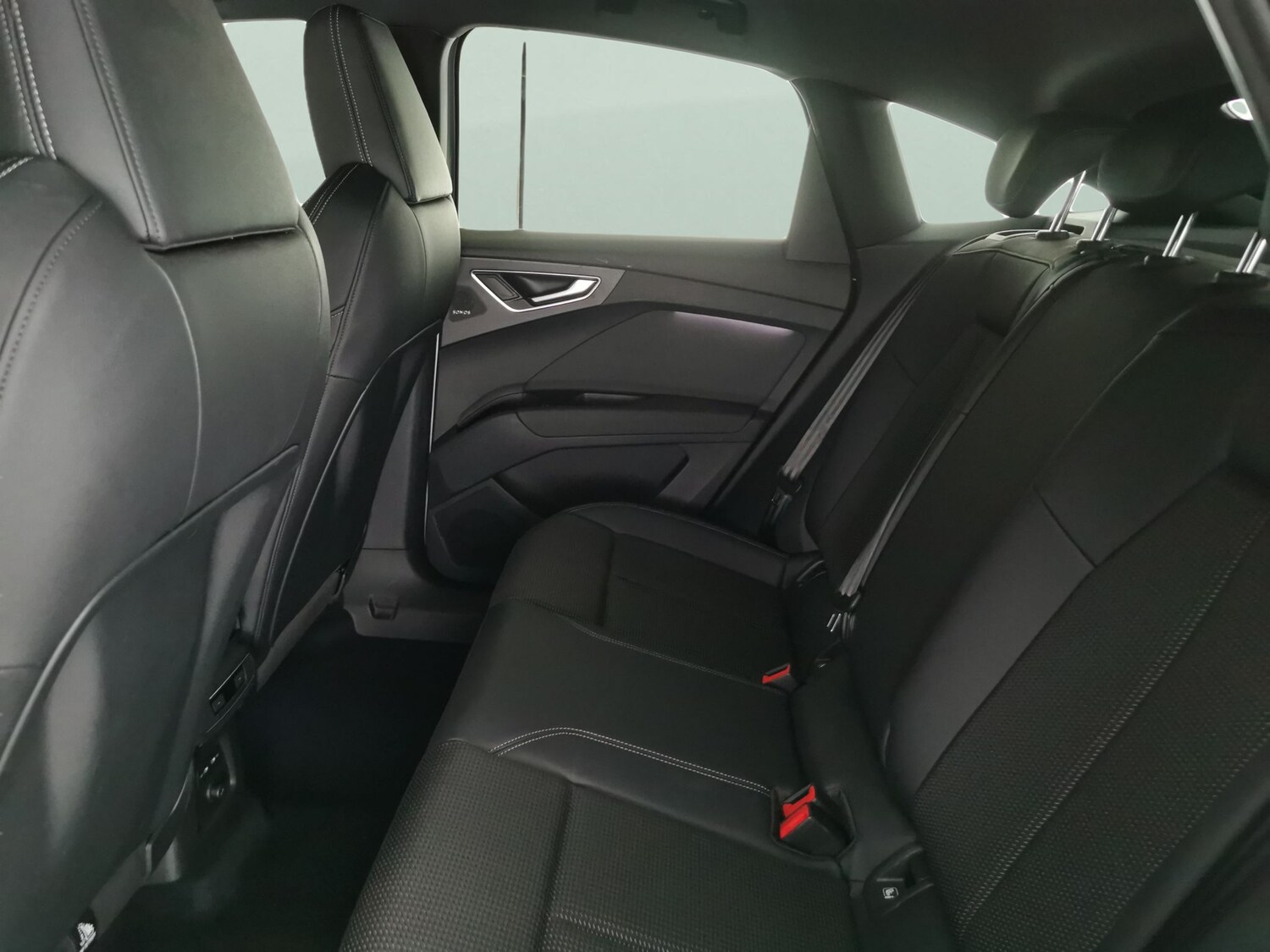 Used Audi Q4 e-tron 2022 for sale - 77980654: Photo 29