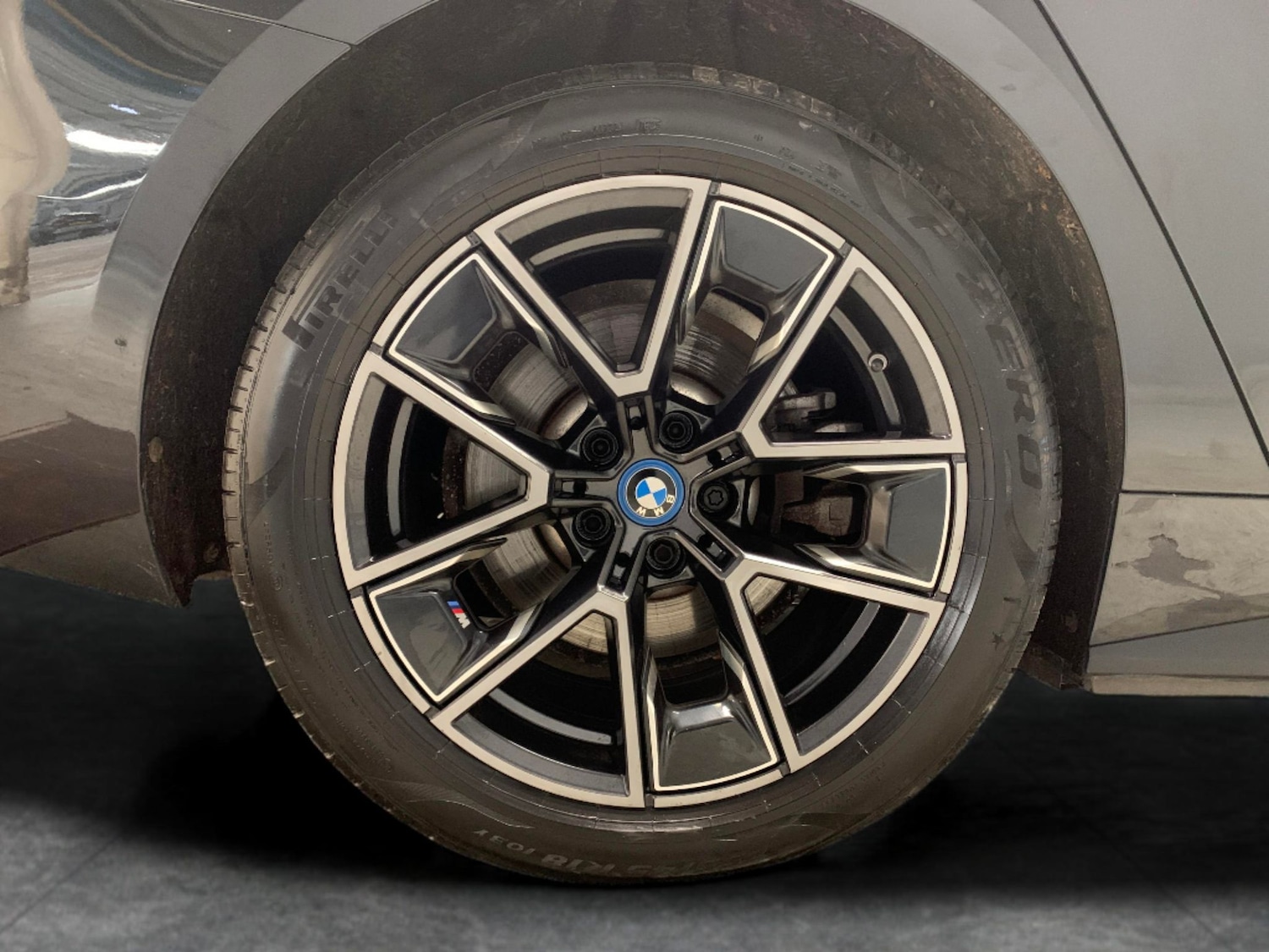 Used BMW i4 2022 for sale - 76669946: Photo 25